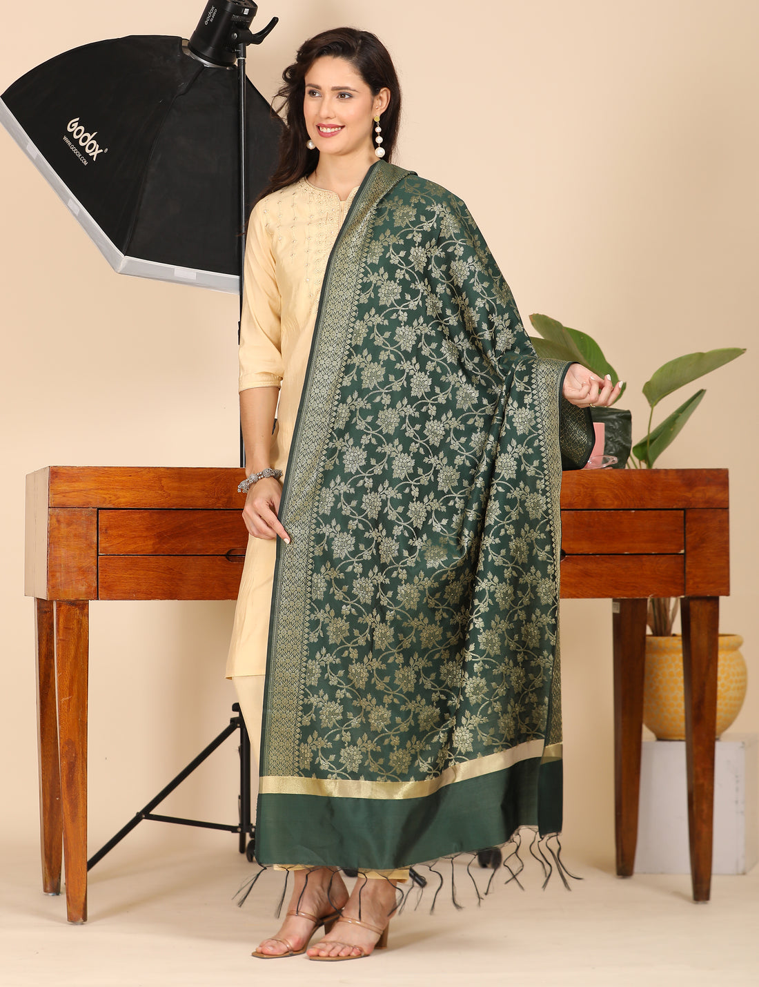 Office Wear Banarasi Dupatta Green