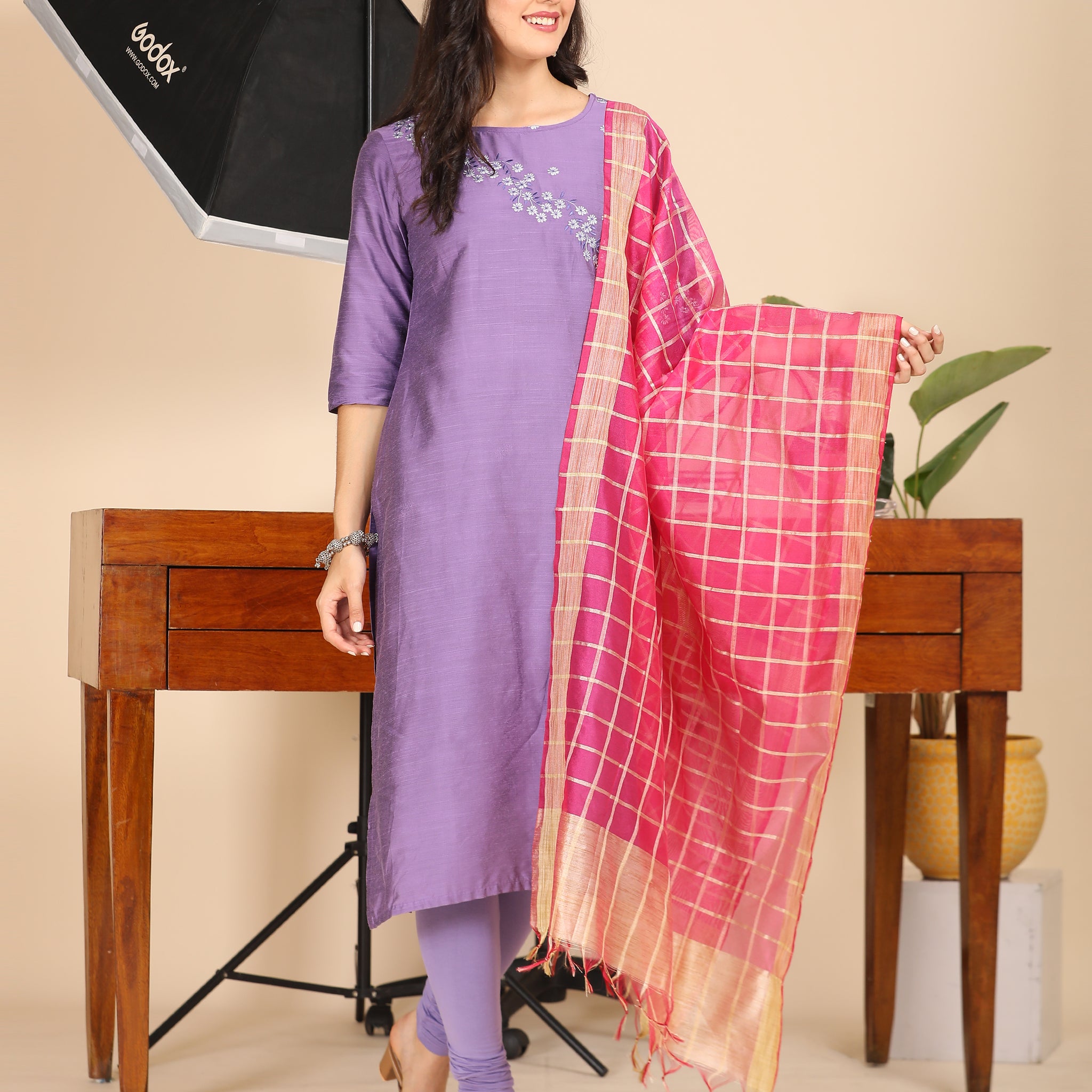 Office Wear Banarasi Dupatta Pink