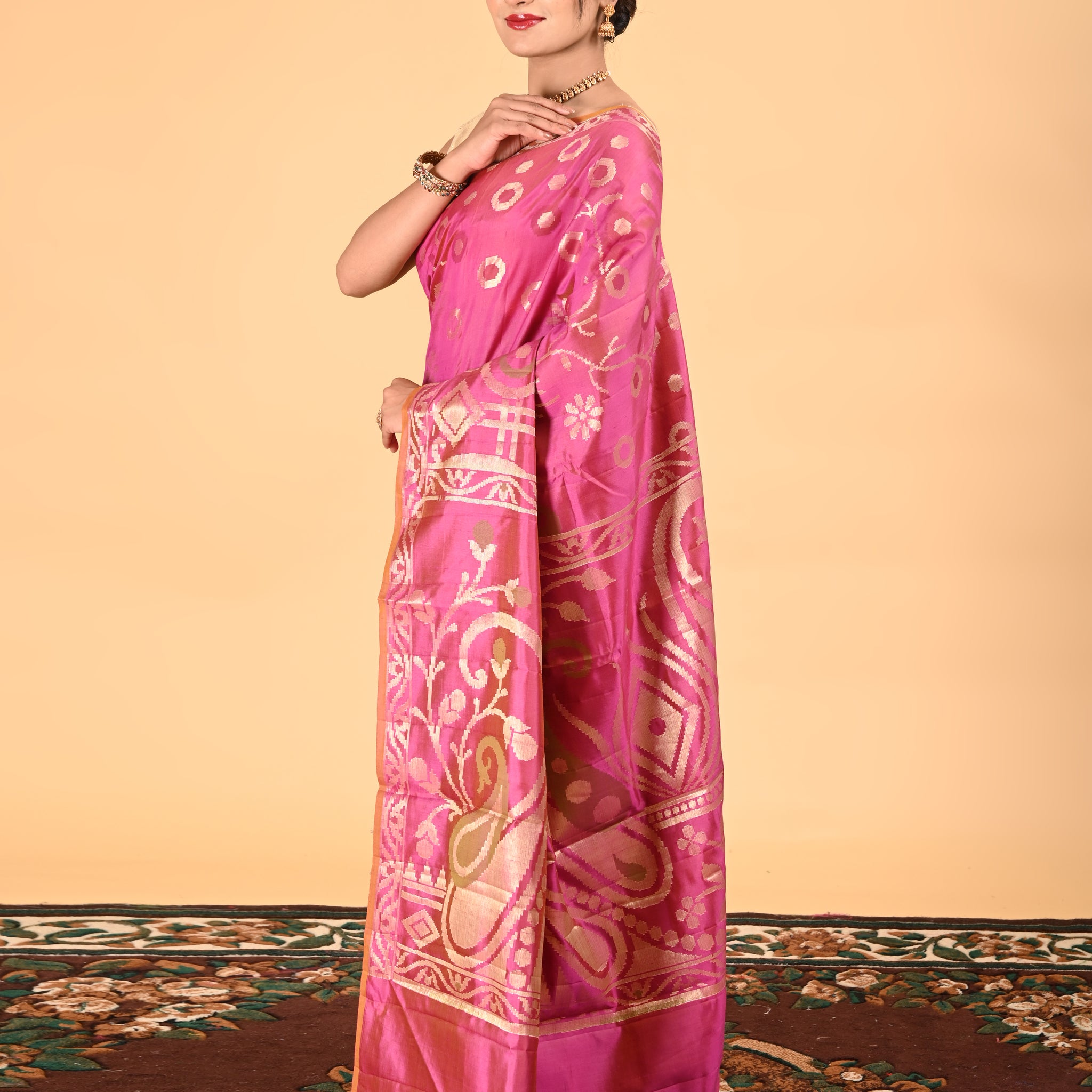 Pure Silk Pink Banarasi Saree Suitable for Wedding Wear